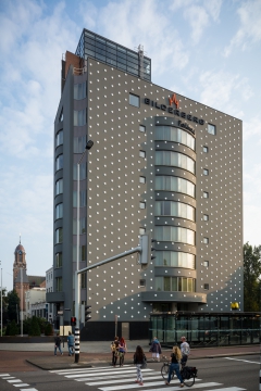 The Individual Parallel, Willem Oorebeek, Bilderberg Parkhotel, Rotterdam, NL. Photo: Jannes Linders